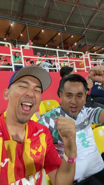 Fan at live match