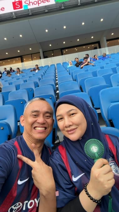Fan at live match